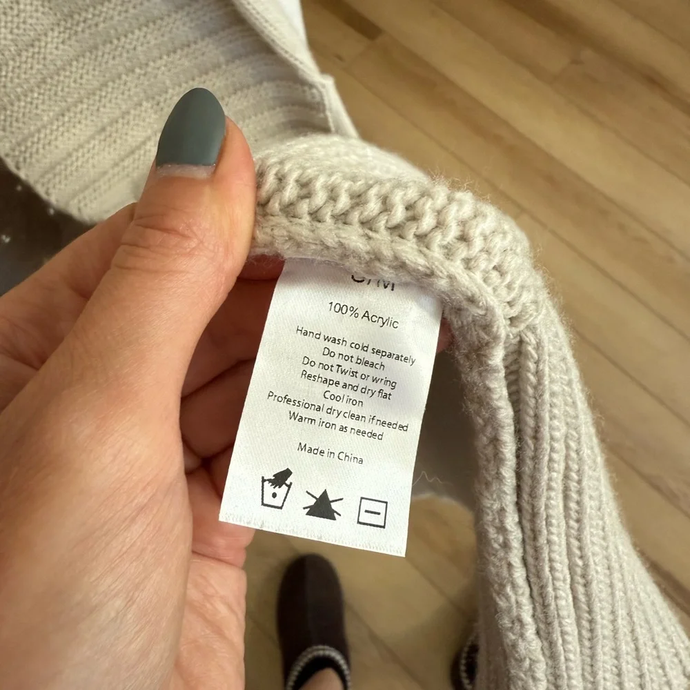 Understated Leather Rodeo Robe - Picture 3 of 7